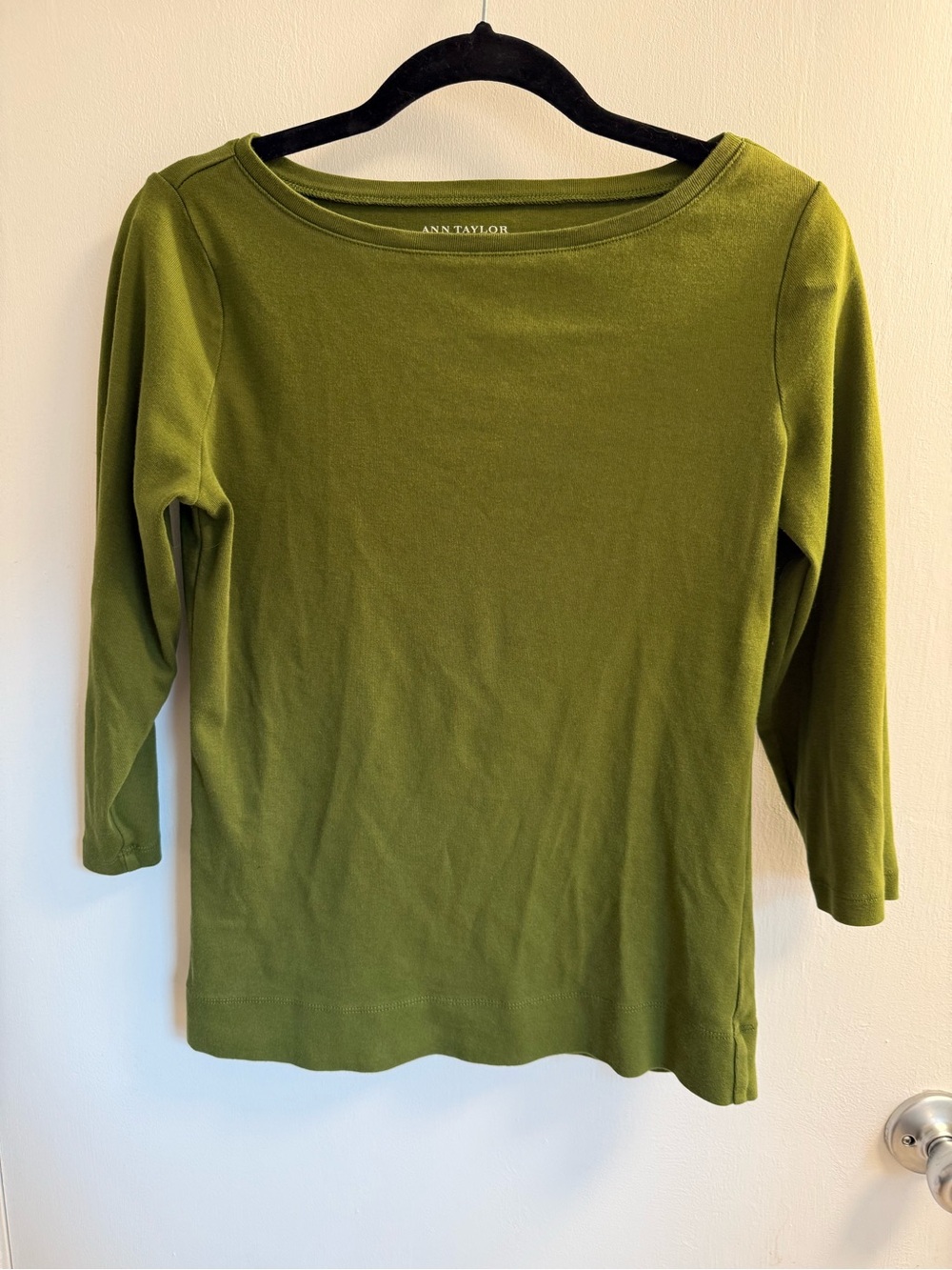 Ann Taylor Olive Boatneck Cotton Tee